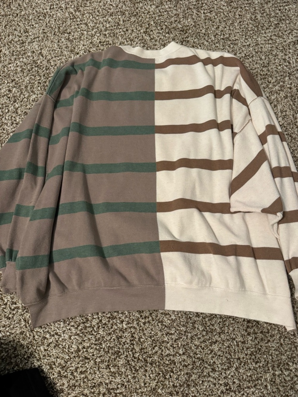 RARE: Free People oversized uptown sweater - Picture 3 of 3